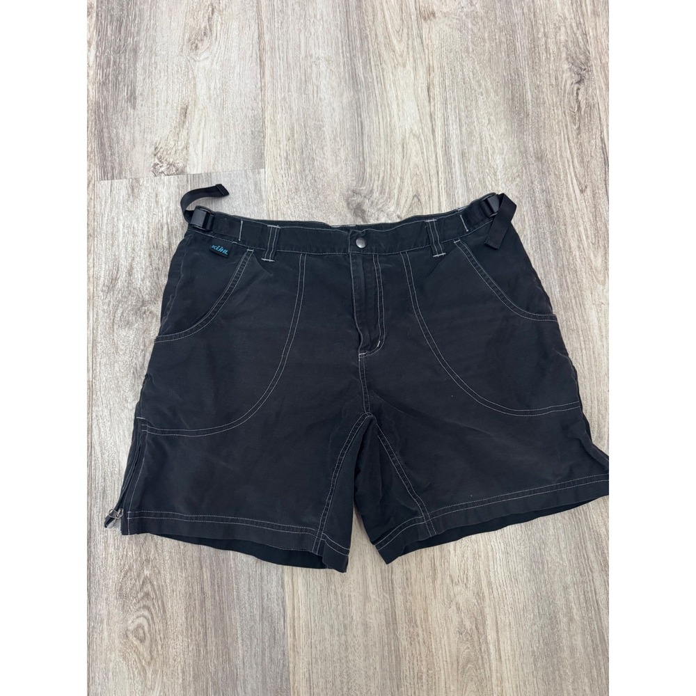 Kuhl Women’s Black Cargo Shorts, SIZE M